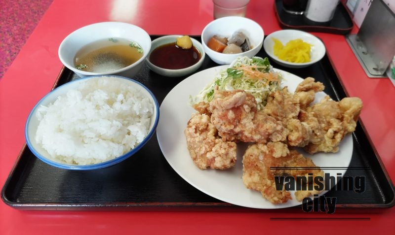 日岡の「中華料理 光華園」で食べた「鶏天定食」