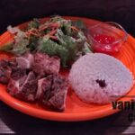 ジャークチキン専門店「chaka chaka」でランチ
