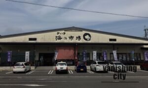 海の幸が盛りだくさん「さいき海の市場〇」に行ってみよう