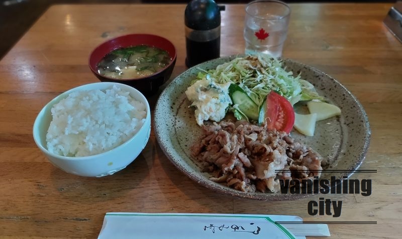 今のうちに行っておくべき、西浜の「カナデアンコーヒーショップ」